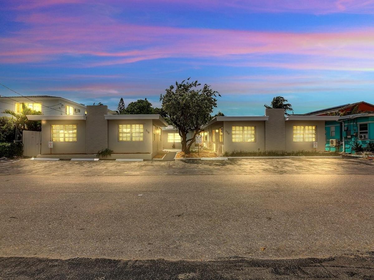 Dania Beach Christmas Getaway Gulfstream Art Exterior photo